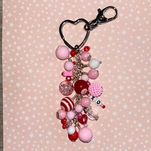 V Day beaded chunky keychain